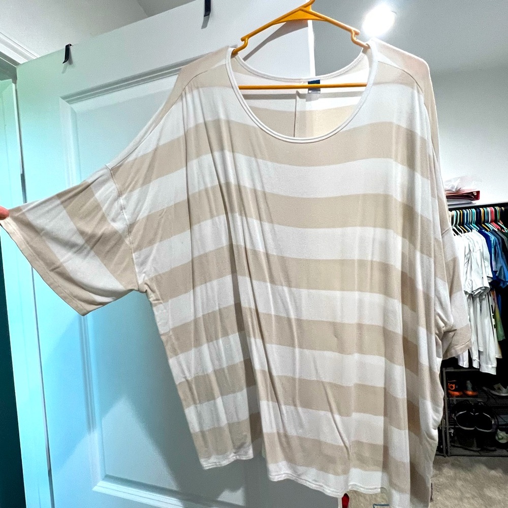 Old Navy Luxe XXL tall white & beige flowy top